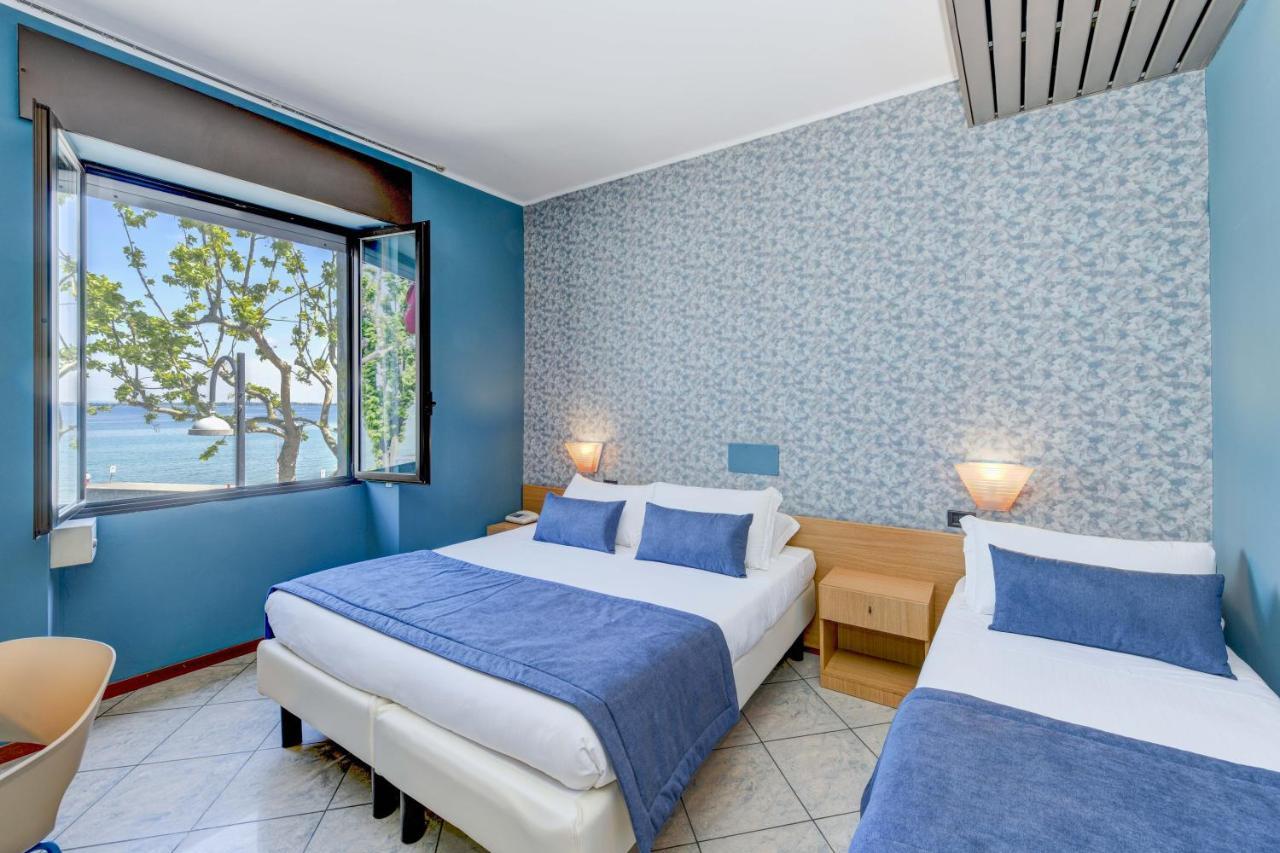 Hotel Aurora 데센자노델가르다 외부 사진