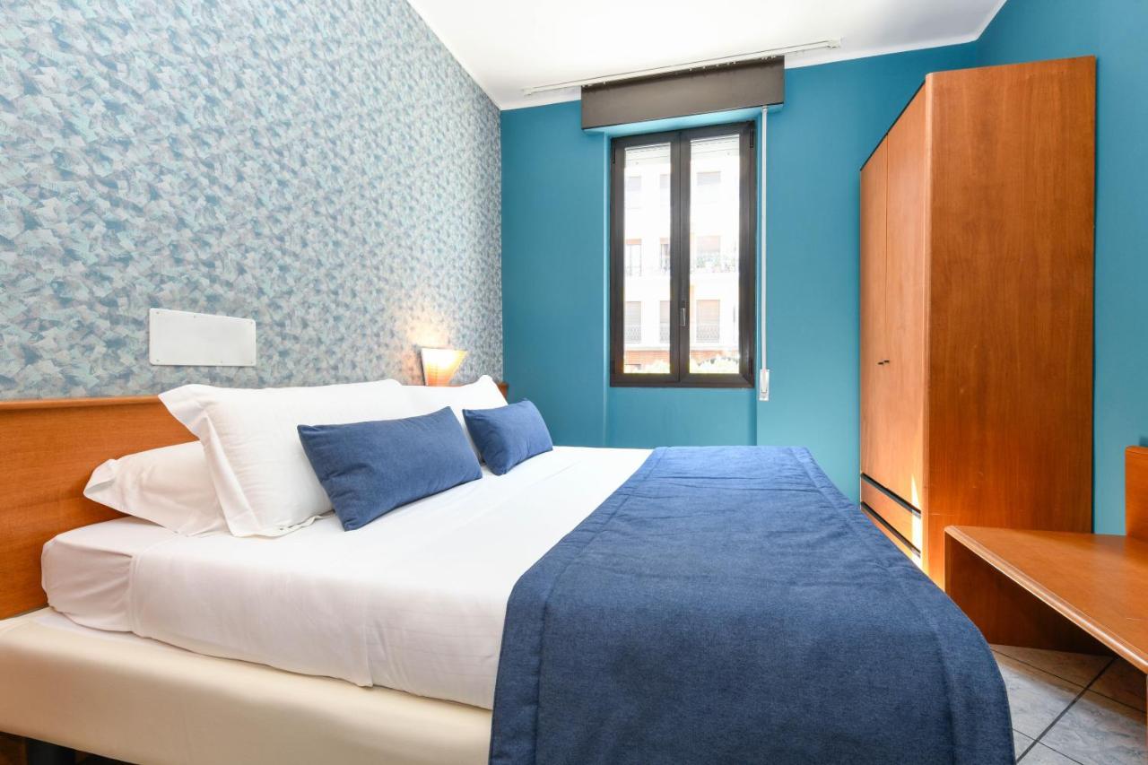 Hotel Aurora 데센자노델가르다 외부 사진
